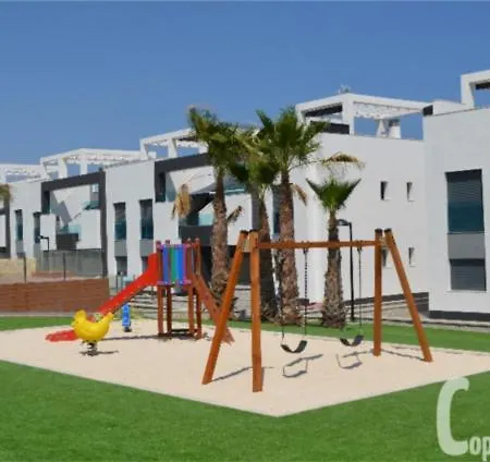 Oasis Beach 7 *